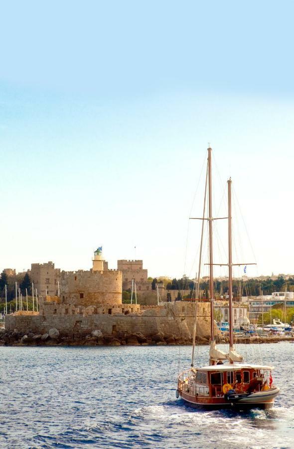 A33 Rhodes Old Town House *